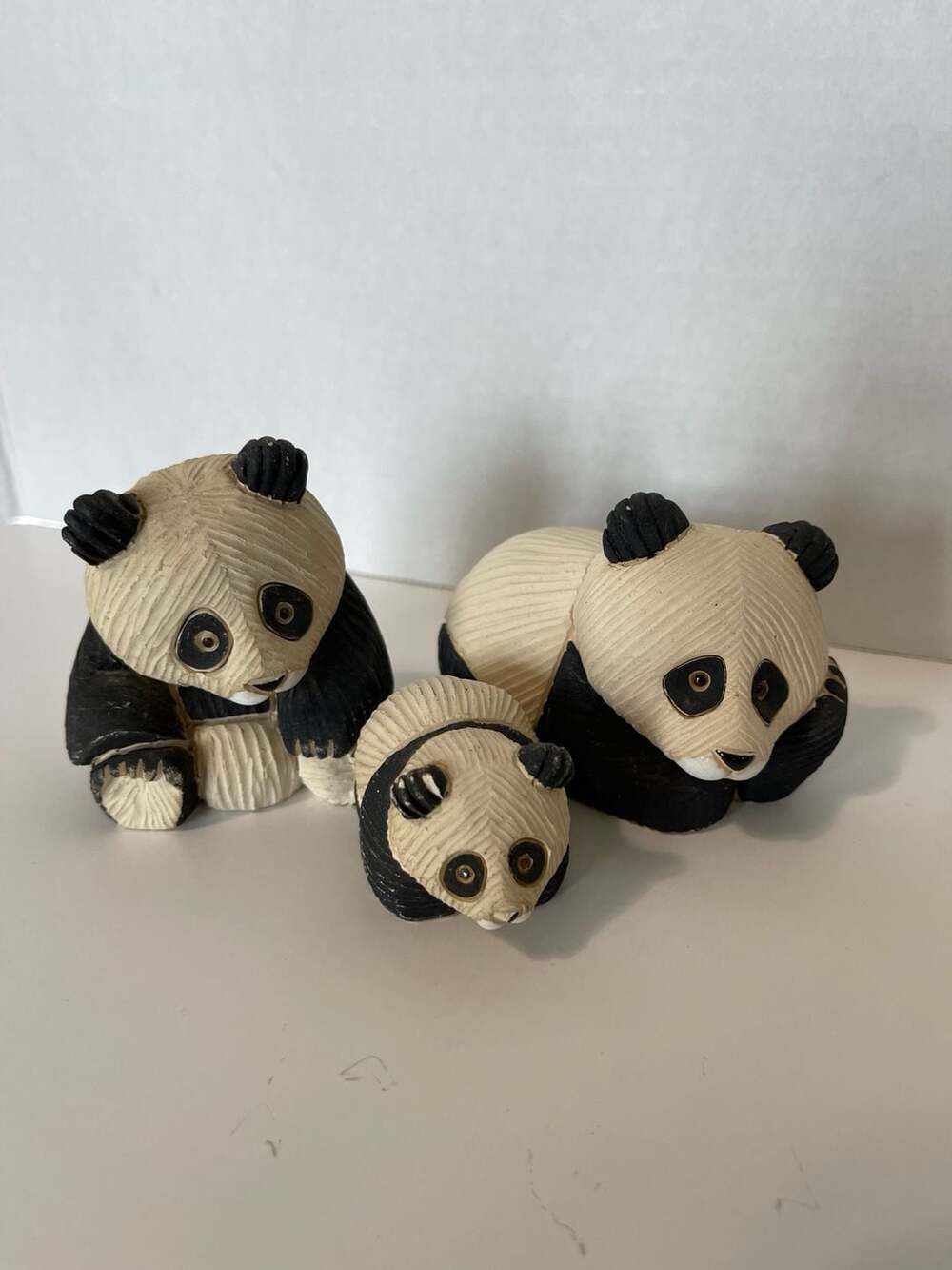 Artesania Rinconada Hand-Carved Ceramic Panda Bear Family Set (Mother and Two Cu